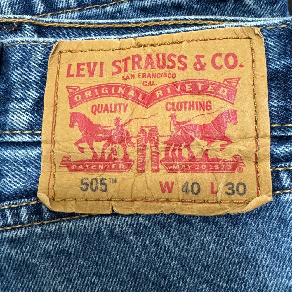 Levi's 505 Jeans Men's 40x30 Medium Wash Regular Fit Stretch Denim - Picture 5 of 10